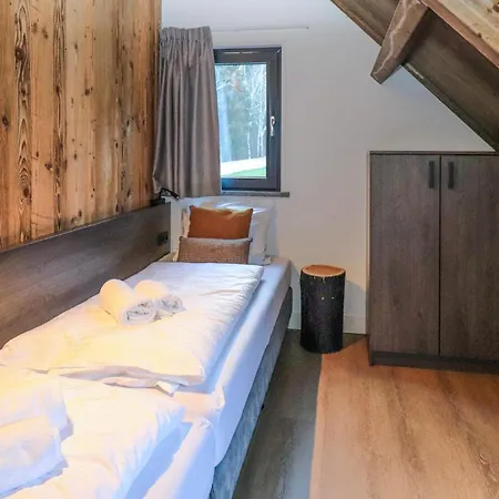 別荘 Fuer 8 Personen